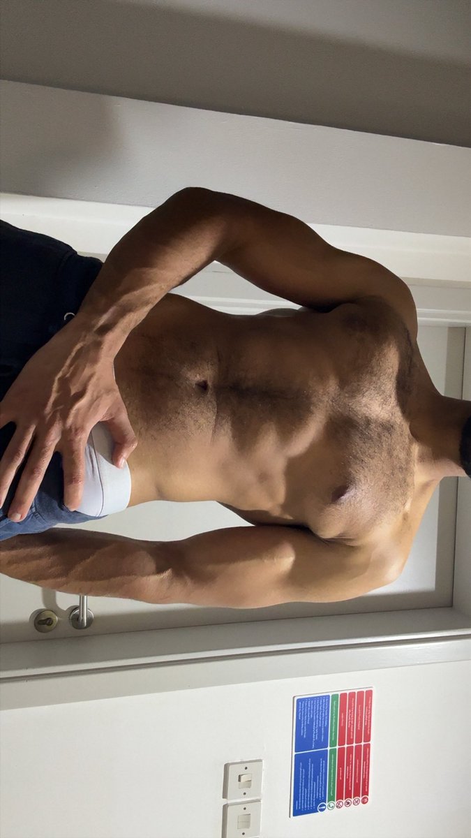 .🇦🇪 tweet media