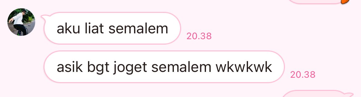 Ada aja yg ngenalin gueee herannn…

Ya mmf anaknya kalo udah jogett bahaya emg 🥲