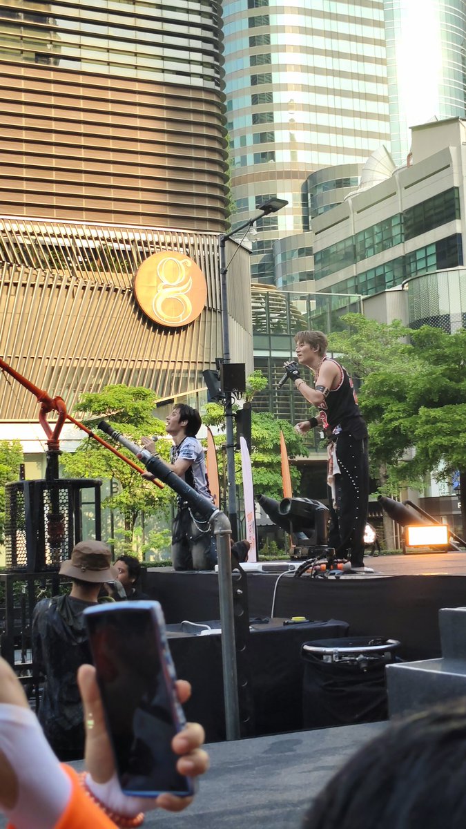 𝙄𝙉𝙇𝘼𝘿𝘼 *:･。♡ tweet media