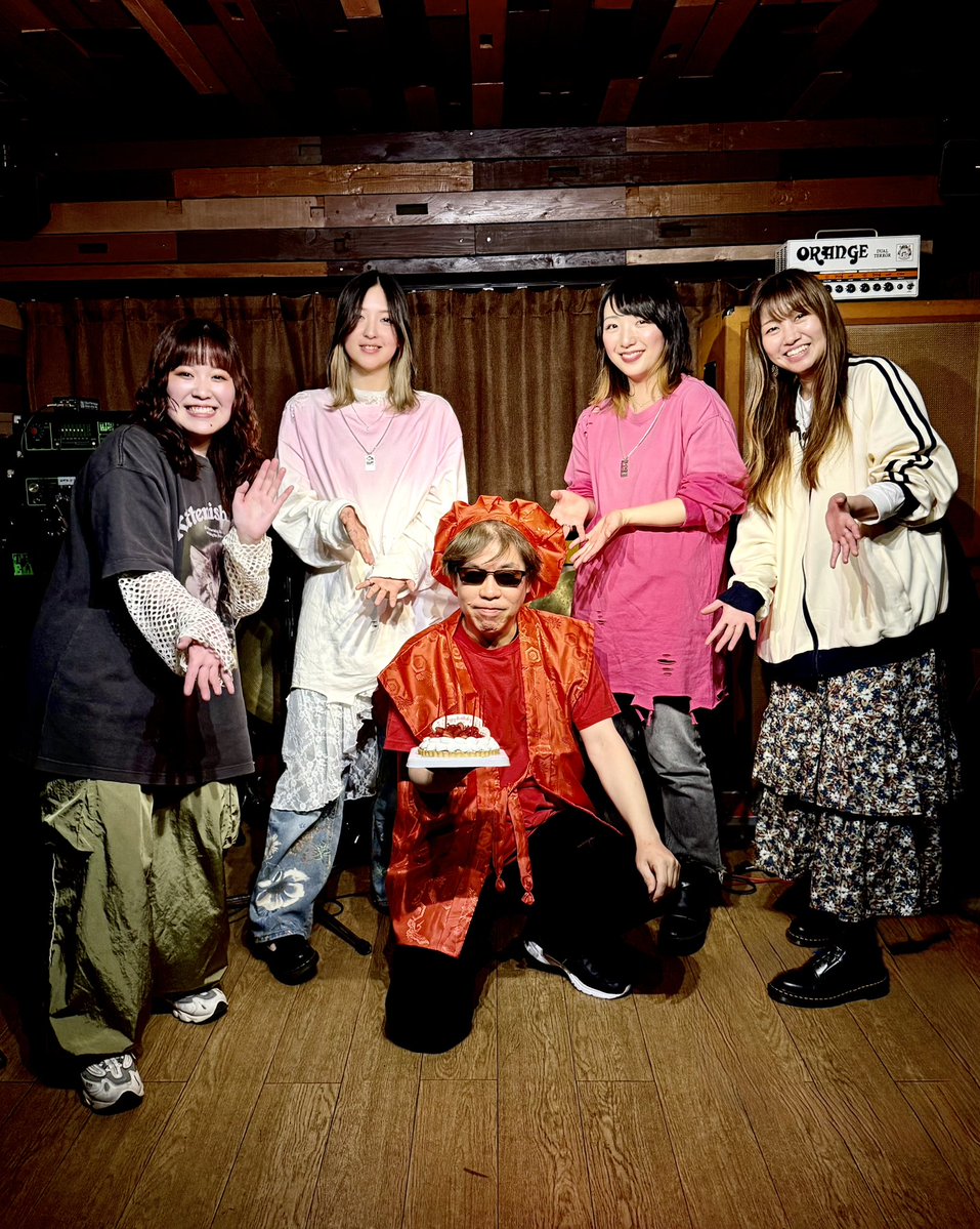 Barrack Block Cafe tweet media