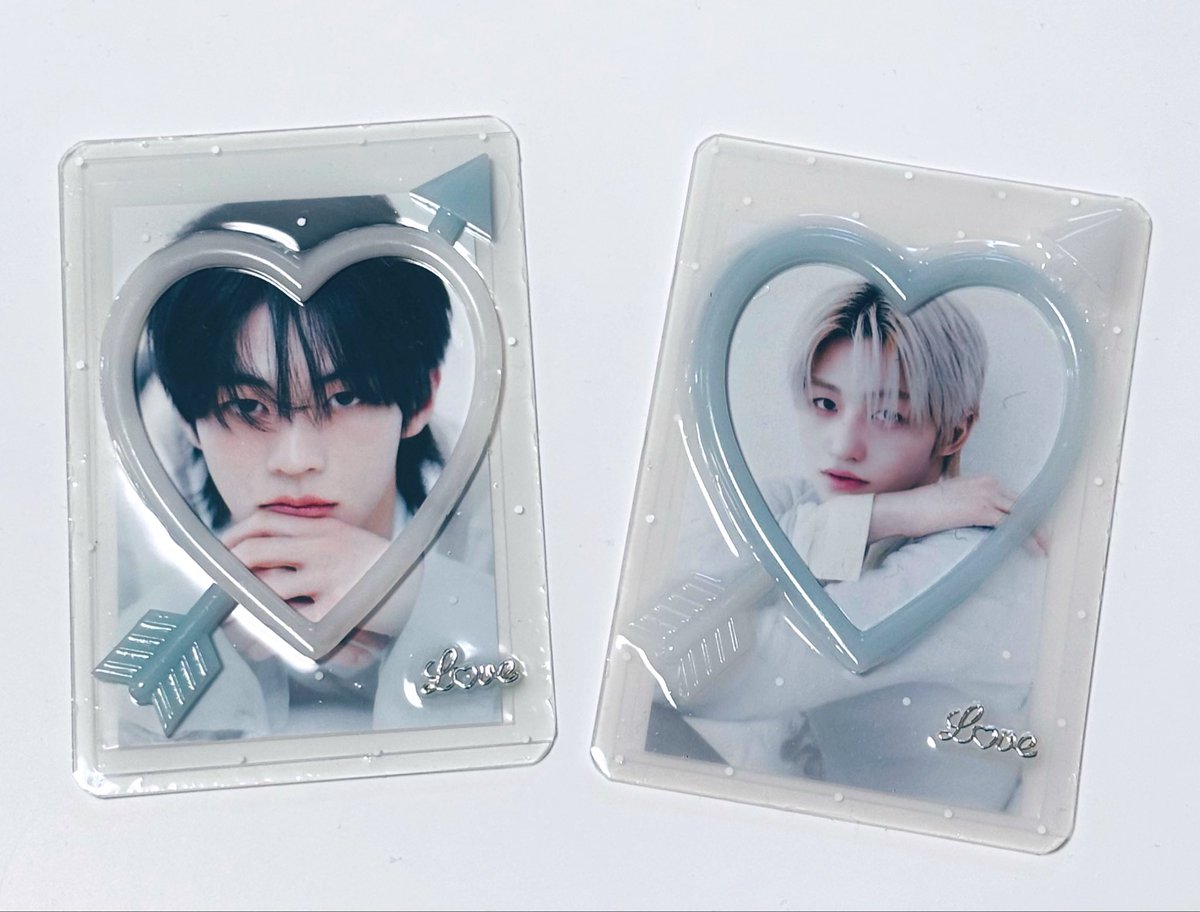 sokusokudiy's tweet image. どっフンの花屋さん可愛すぎて
🌷でRomeo cat ver作って
見ました🫶🫶

どちらがコンセプトに合うかな？
シンプルすぎたかなあ🤣

#NO_TRAGEDY #tws