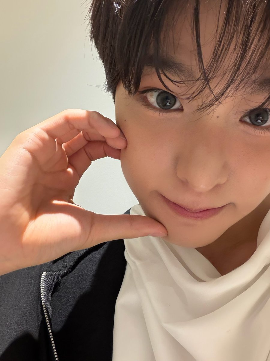 628boy's tweet photo. 하 리쿠버블보러달려갔다가셀카보고너무감동받아서잠시뒤로가기눌름.. 내 커염둥이깜찍이귀요미햄햄이냥냥이애기사랑둥이외귀여운별명5000000개 전부 다 리쿠에게줄게요... https://t.co/APat2mZBD4