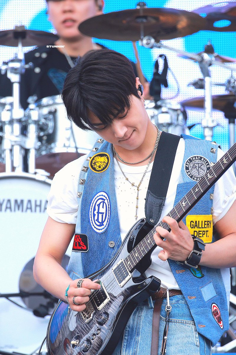 stunnin’ tweet media