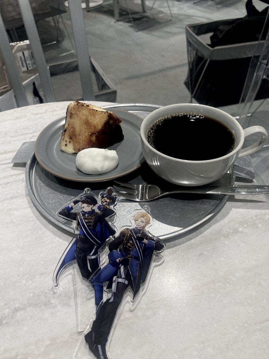 ﾔﾒｺ tweet media