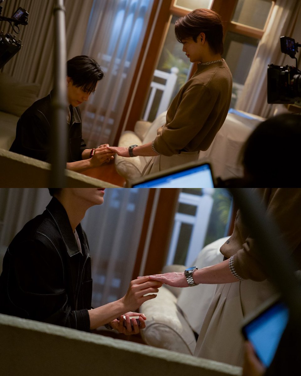 MyRomanceSeries's tweet photo. ในที่สุด!! ไป๋ก็ตกลงกับทิมอีกรอบแล้ว! (กรี๊ดได้เลยแม่ นี่ก็��รี๊ดอยู่ 🫢🥹😭)

#MyRomanceScammerFinalEP
@jnnrrs @Markjrtn https://t.co/MjTpLuDRPd