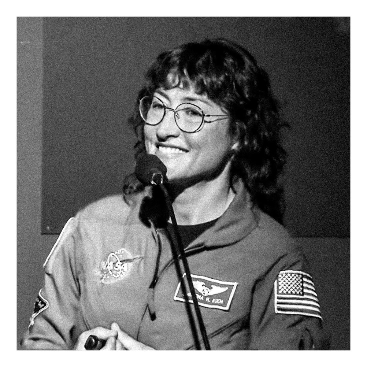 just call me bee tweet media