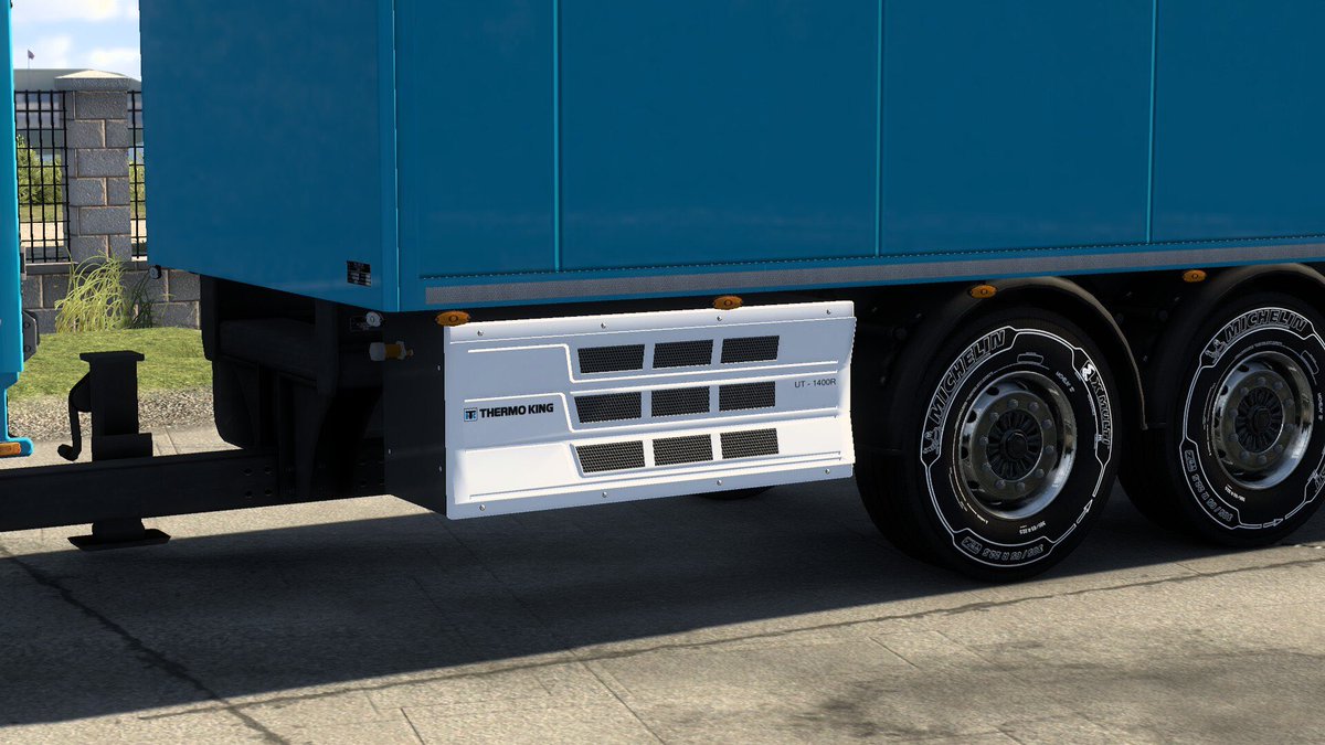 denkuma12's tweet image. 1.59betaで今まで架空メーカーだった冷凍機がサーモキングになりました🥹
#ETS2