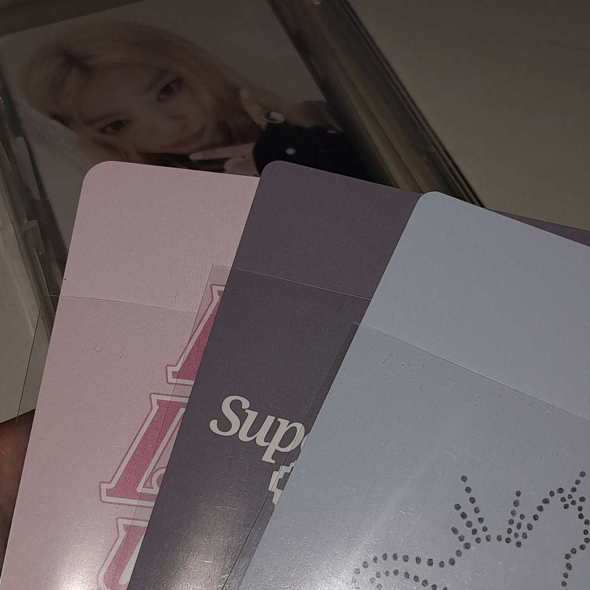 bella 𝜗ৎ tweet media