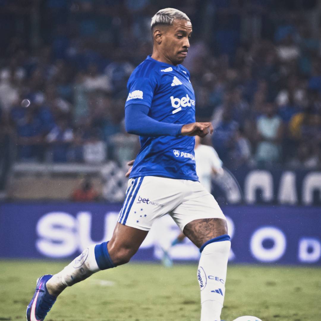 R10 Score tweet media