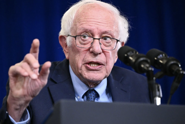 funder's tweet photo. "We cannot sit back and allow a handful of billionaire Big Tech oligarchs to make decisions that reshape our economy." 🛑

Bernie just joined the fight to stop the $500B data center land grab. While Trump hands over the grid, we’re left with the bill.

Full story: https://t.co/EcZUqxDxBU