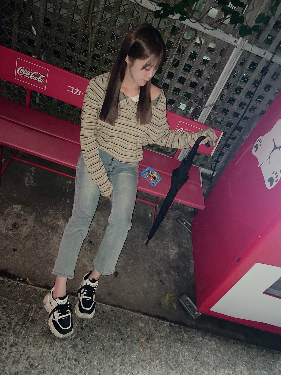 秋山楓 tweet media