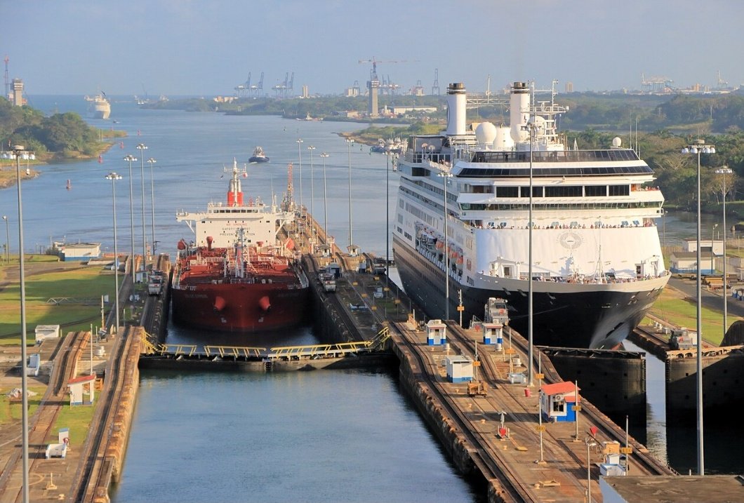 AVeLengua tweet media