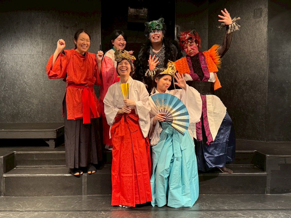 #主顛OM 取り急ぎご報告失礼致します🪭

🌕/🌑全ての公演無事に皆様と共に終幕致しました！
ご来場頂き誠にありがとうございました！！！

また会おうね、マル。

外道丸・天道丸・マル/ 花岡 蘭