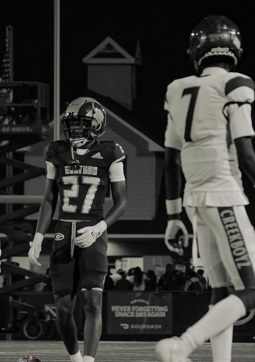 ᴋᴏʀᴇʏ ᴡᴏᴏᴅꜱ tweet media