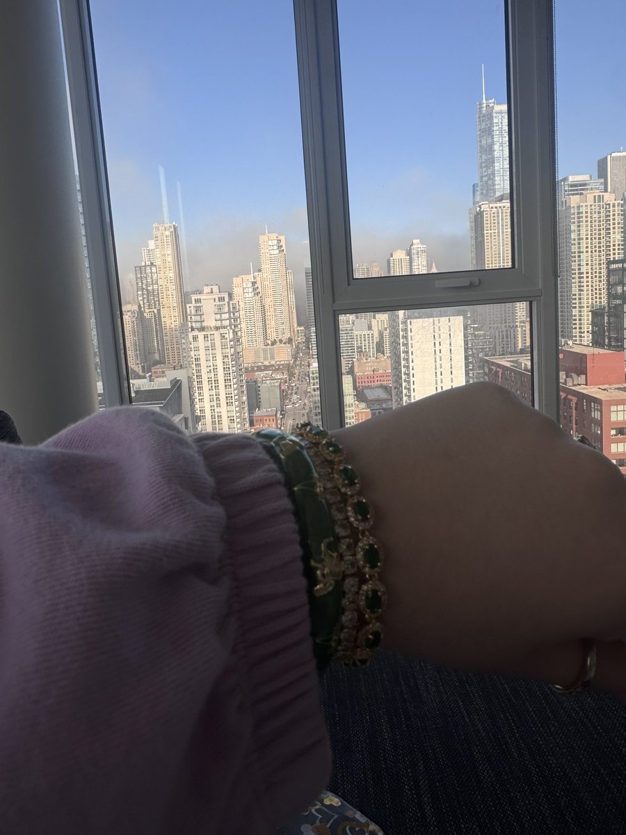 𝚃𝚊𝚢♡ tweet media