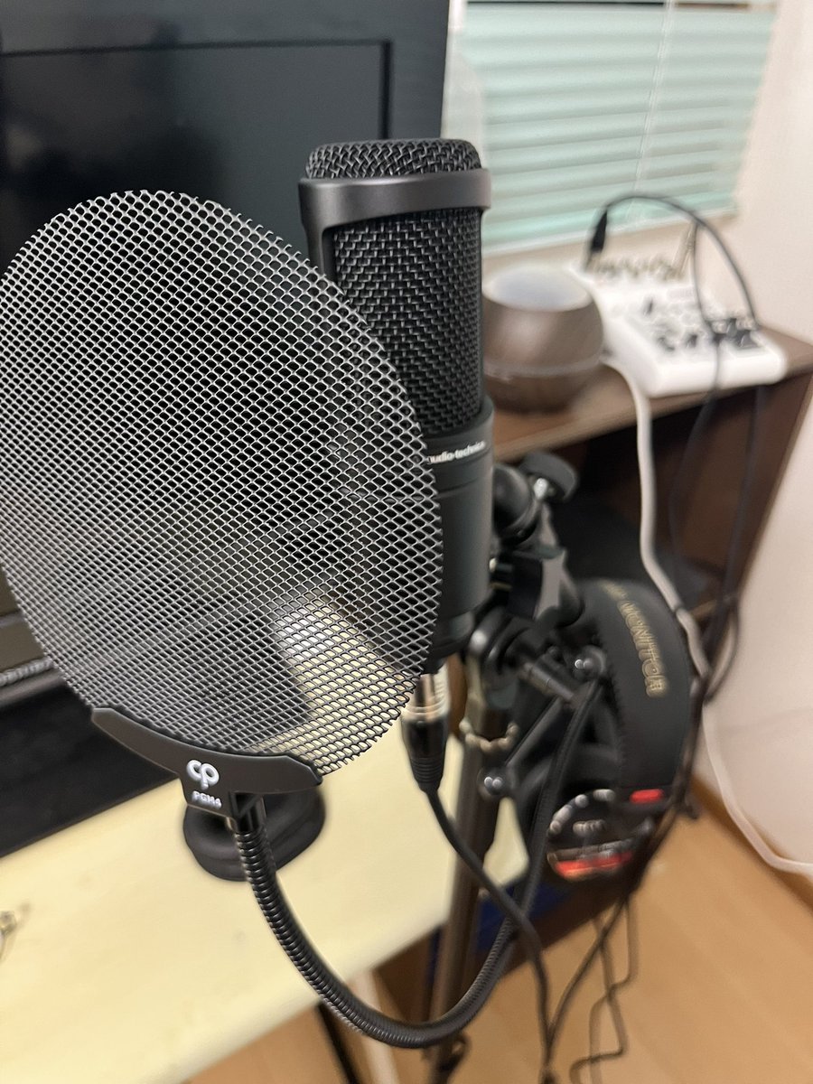 AMaRe2175's tweet photo. 夢がひとつ叶いました。
中学からまじで買いたくて、高校で頑張ってお金貯めて買うことできました.ᐟ.ᐟ
まだ机は届いてないんだけど、一旦機材は整ったのでこれからじゃんじゃん作ってTiktokに上げていきたい！
ド初心者ですが投稿聞いていただけると嬉しいです♡
Tiktokでゲーム配信もありじゃない？ https://t.co/QXeGH2dBCO