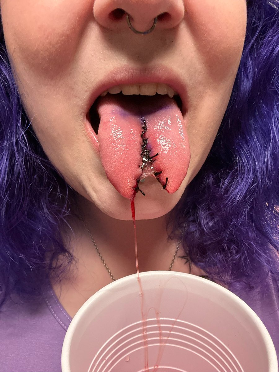 Violet Raine | AD tweet media