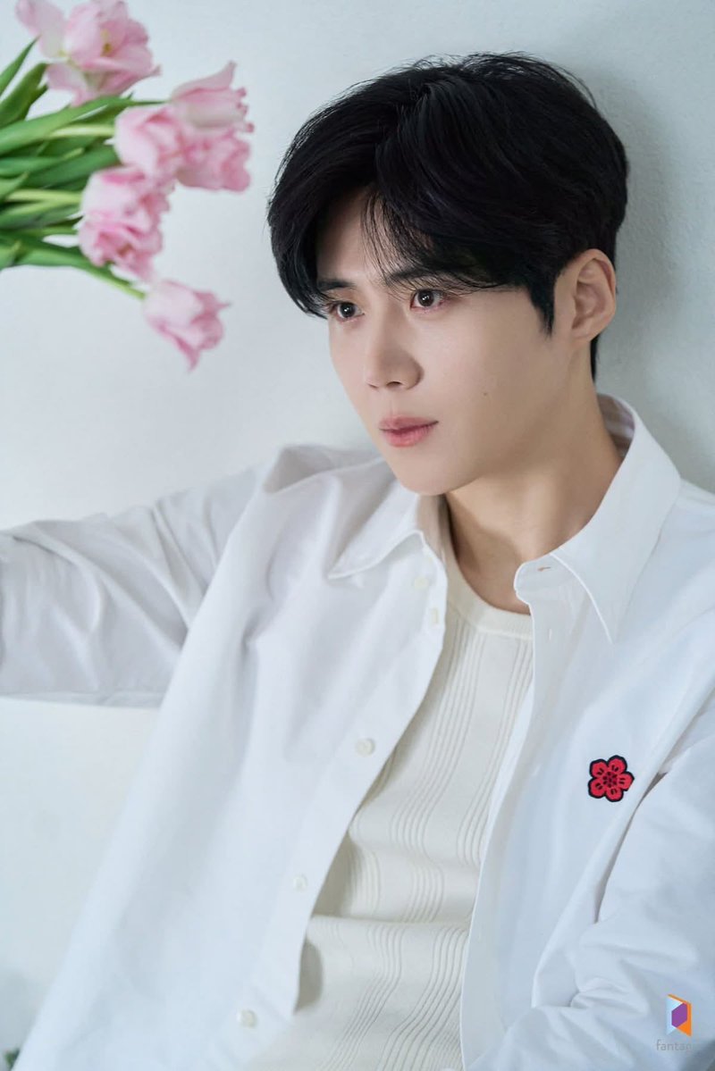 웃는게예뻐 tweet media