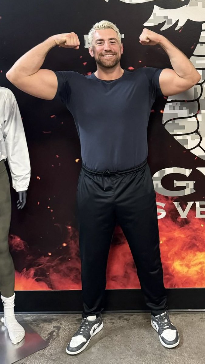 ❤️‍🩹 tweet media