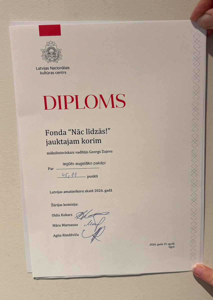 Laima Helēna tweet media