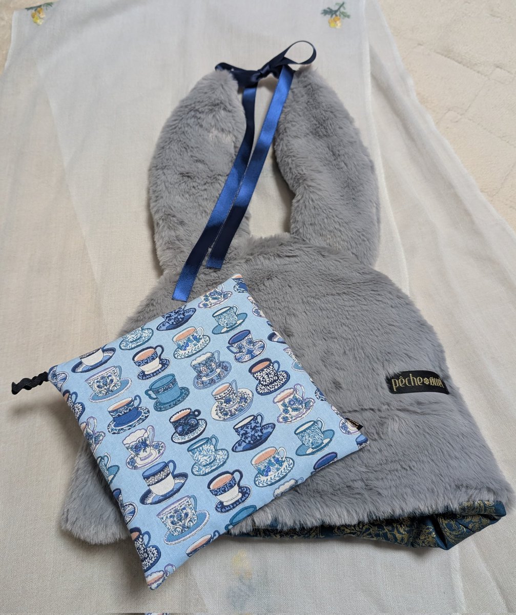 アイリス tweet media