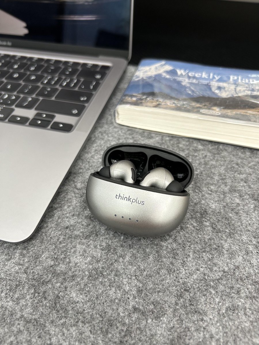 Lea Hugo tweet media