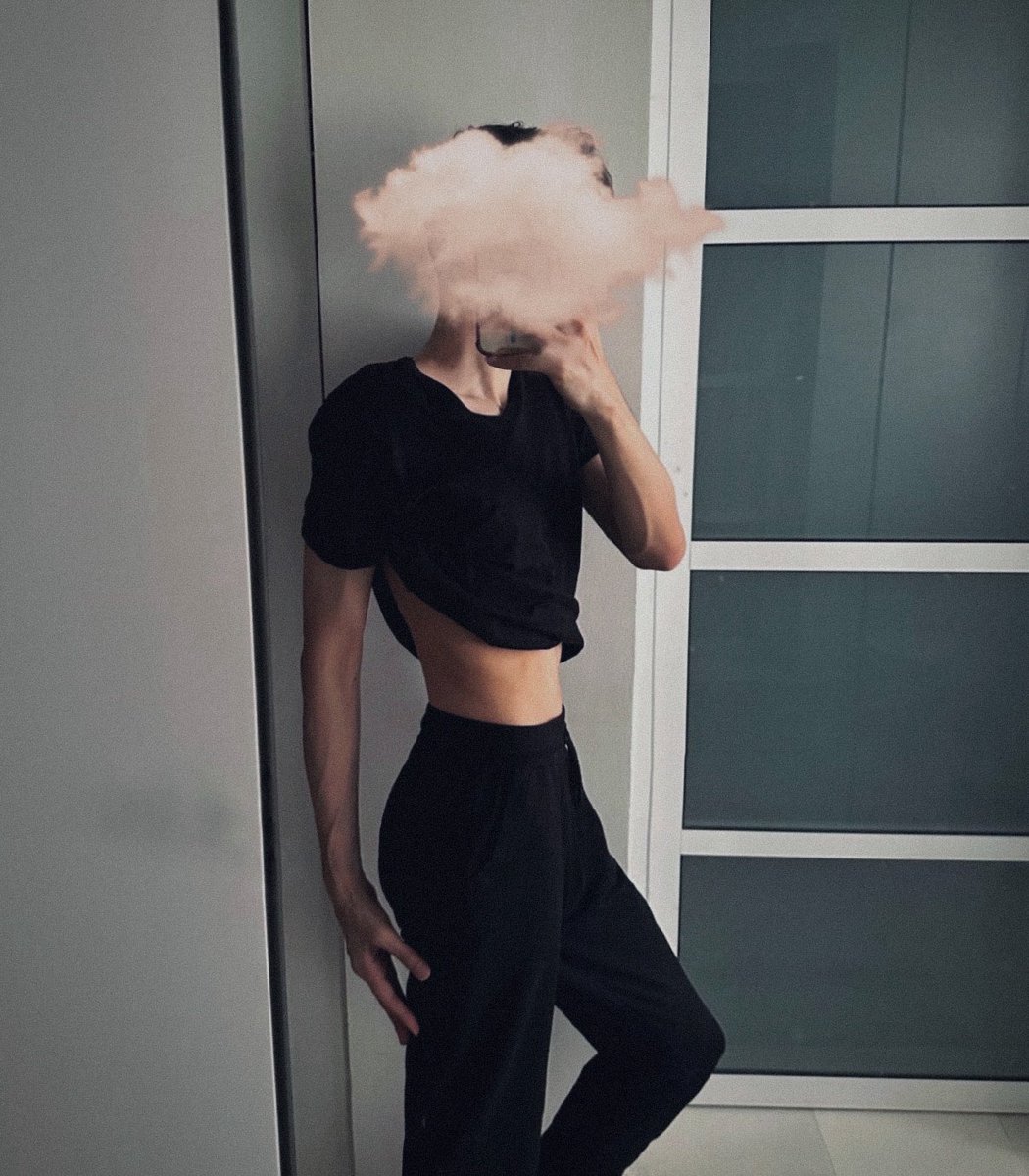 θA☁️ tweet media