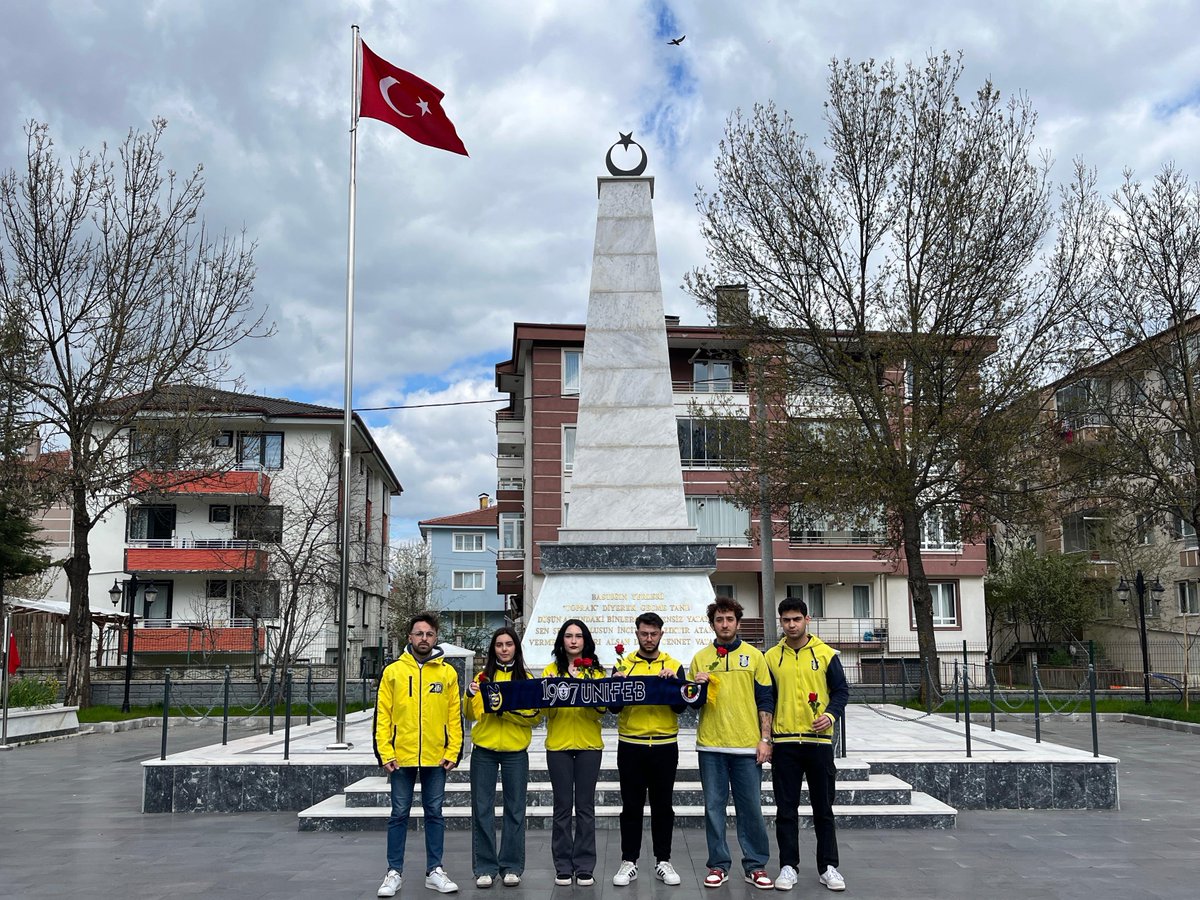 UFBizzetbaysal's tweet photo. 1907 ÜNİFEB Abant İzzet Baysal Üniversitesi örgütlenmesi olarak Şehitler Haftası kapsamında şehrimizde bulunan şehitliği ziyaret ettik. https://t.co/i0ykqyNgO9