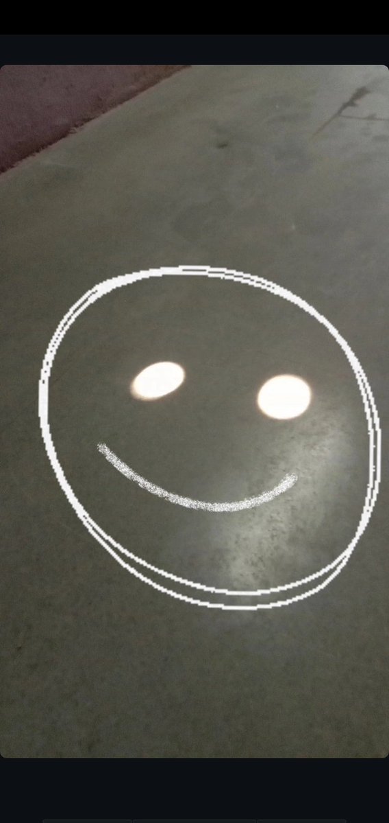 Vickyparmar_03's tweet image. My creativity mind😅😂 #creative