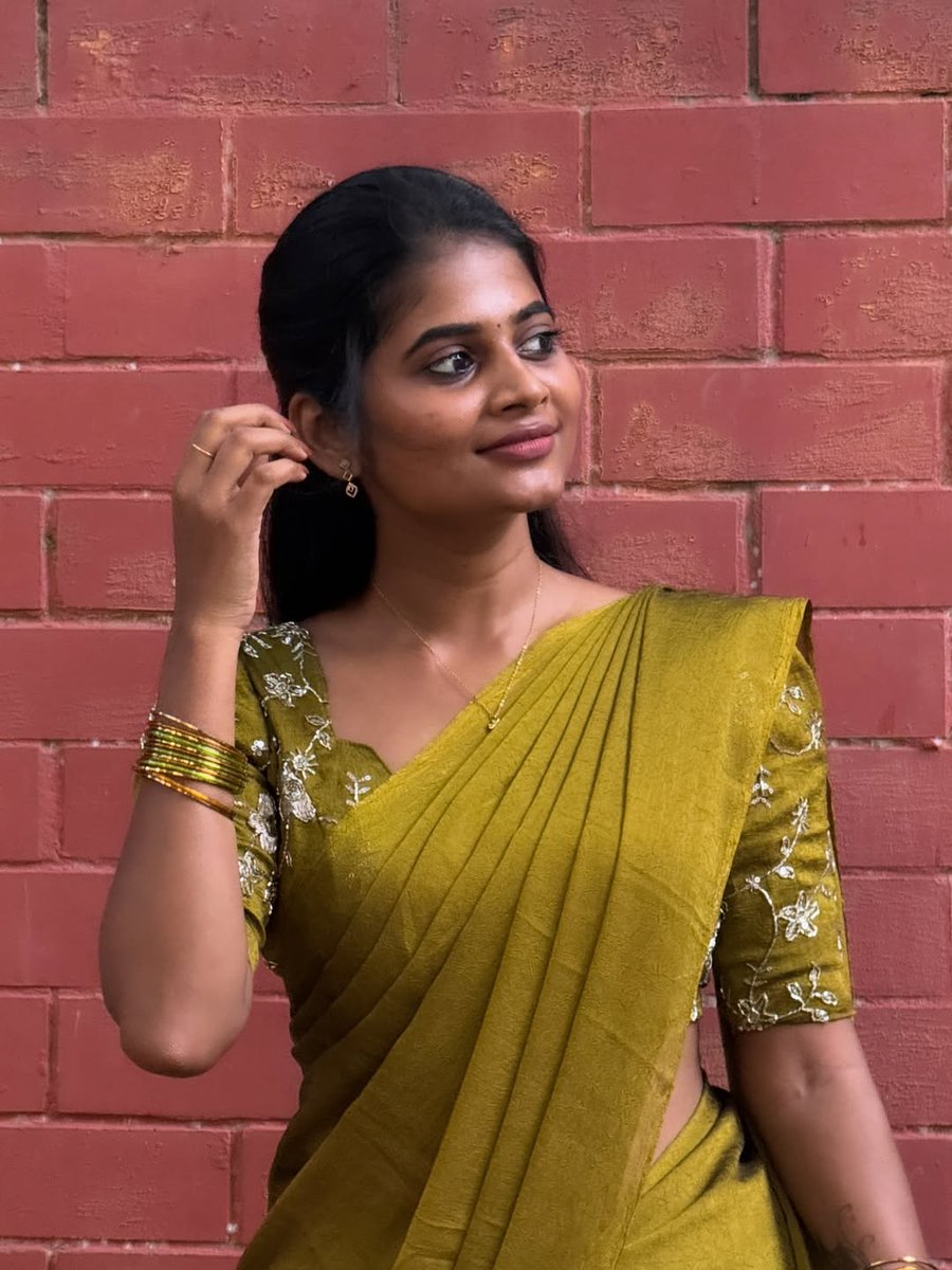 ActrezHub's tweet photo. #Agasthiya #DhiyaKumar #Dhiiii https://t.co/2es2kHIuYm