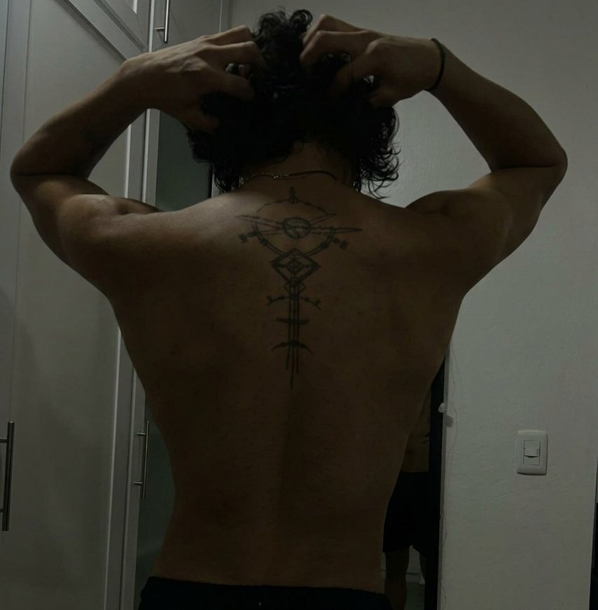 FixenYung's tweet photo. 🥵 https://t.co/Lg4cmcPhi0