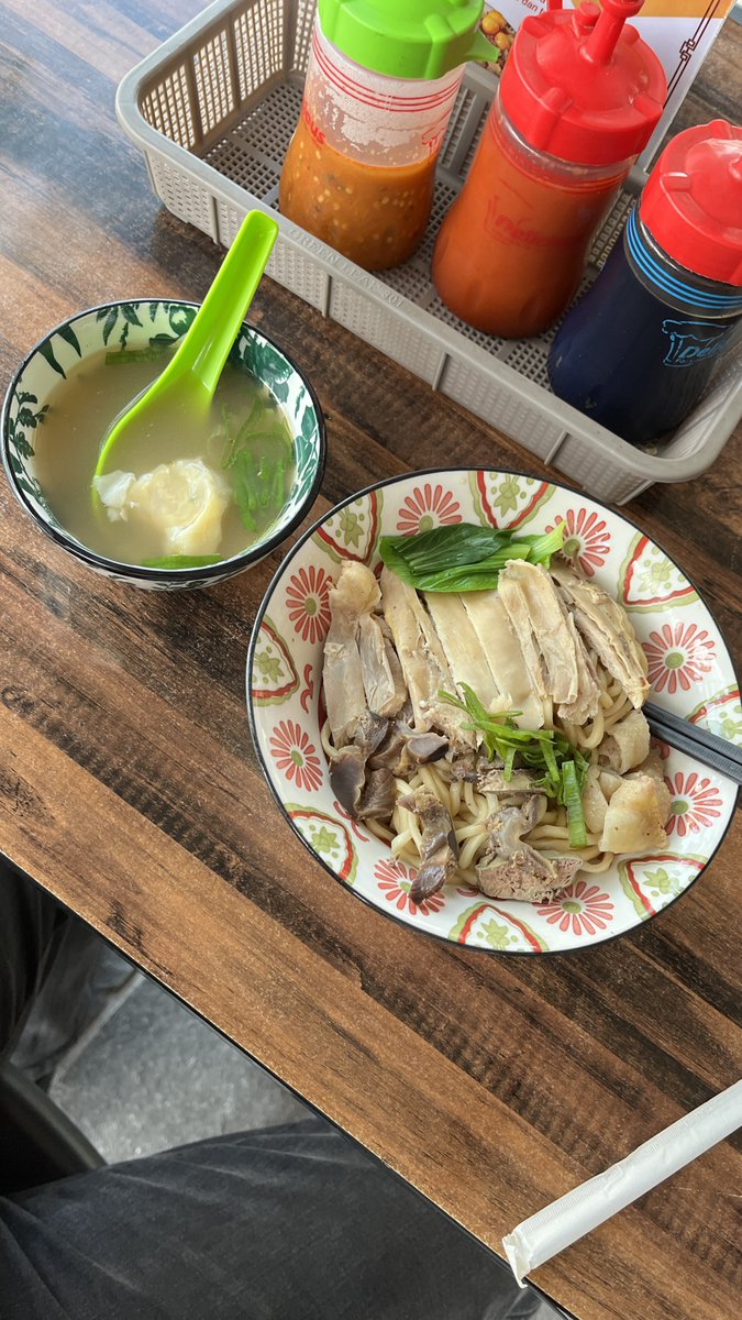 Putra Mahkota tweet media