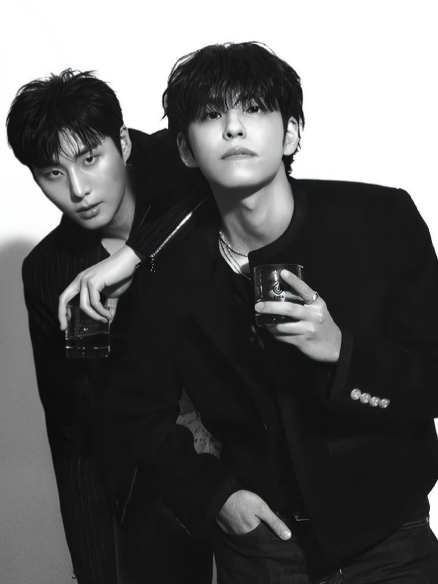 멜 tweet media