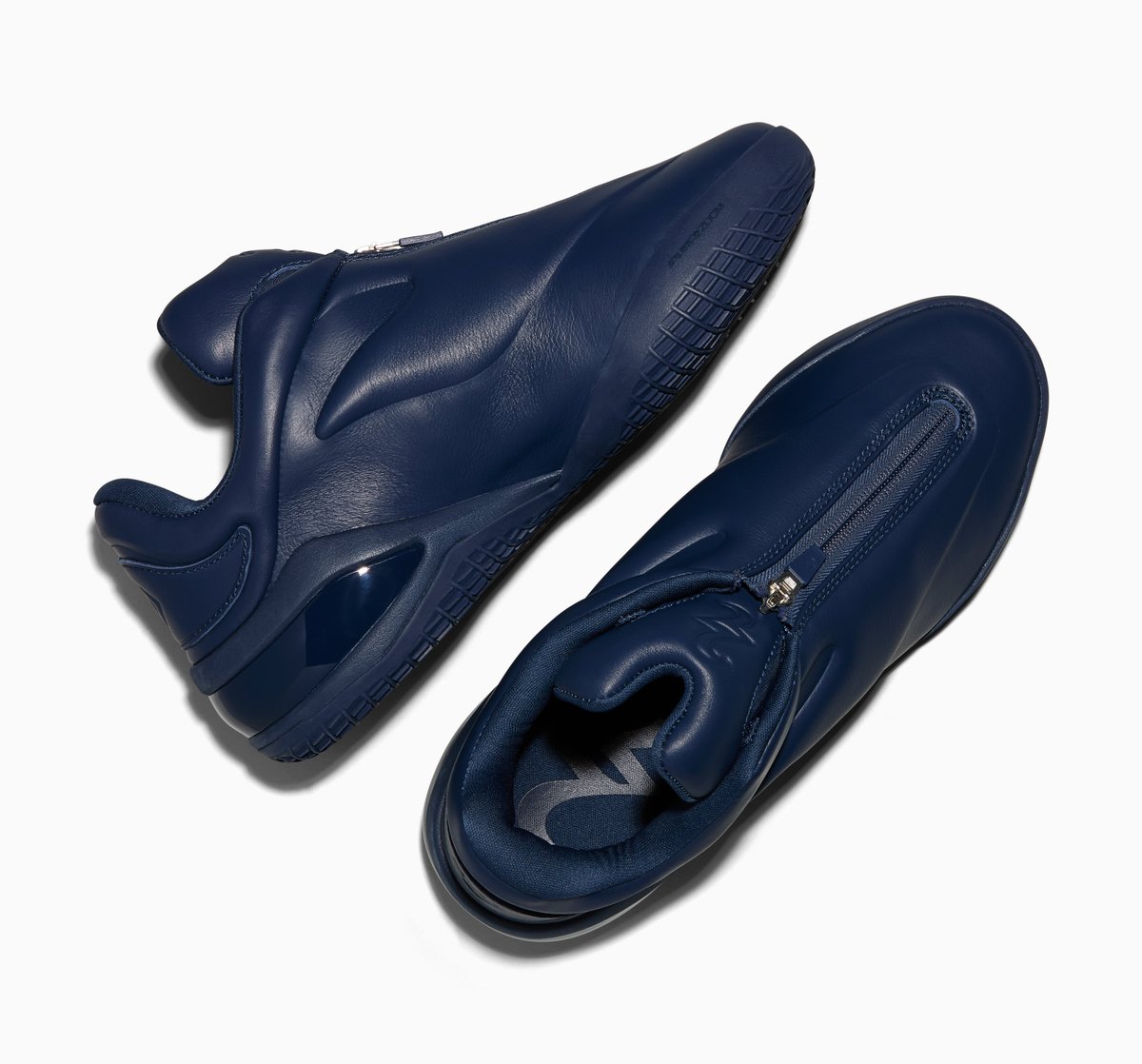 SGA will debut his first all-leather colorway tonight for Game 1