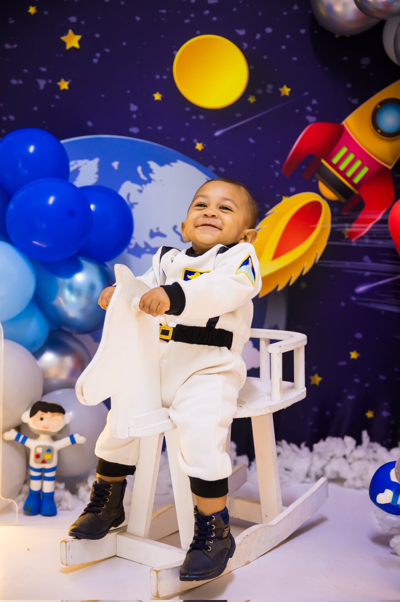 baixinha_2305's tweet photo. Dia do amor da minha vida,feliz 1 aninho príncipe.🥳❤️ https://t.co/000F0yHQiL