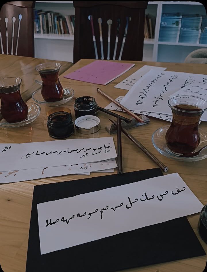 hfziremm53's tweet photo. Ruhumun sükûnet bulduğu nadide anlardan...😌🌷 https://t.co/UO3Nmu37Cr
