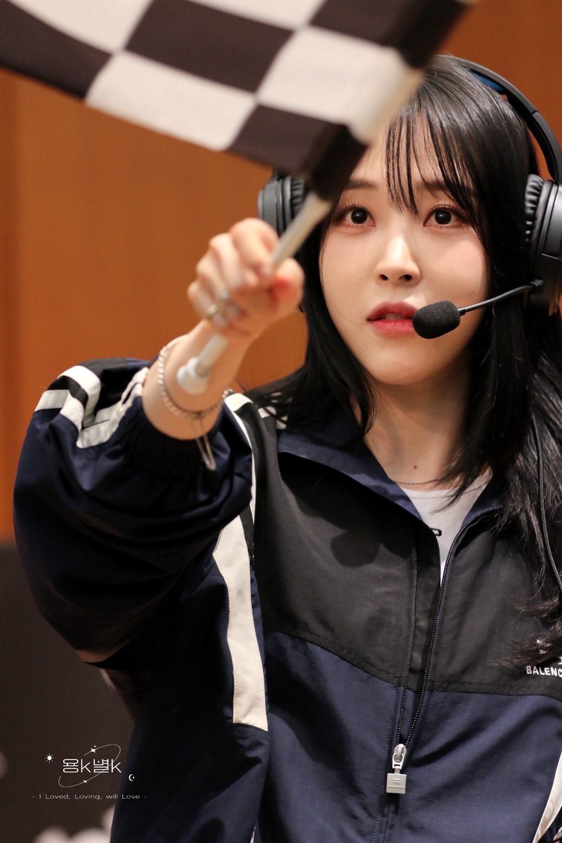 용k별k tweet media