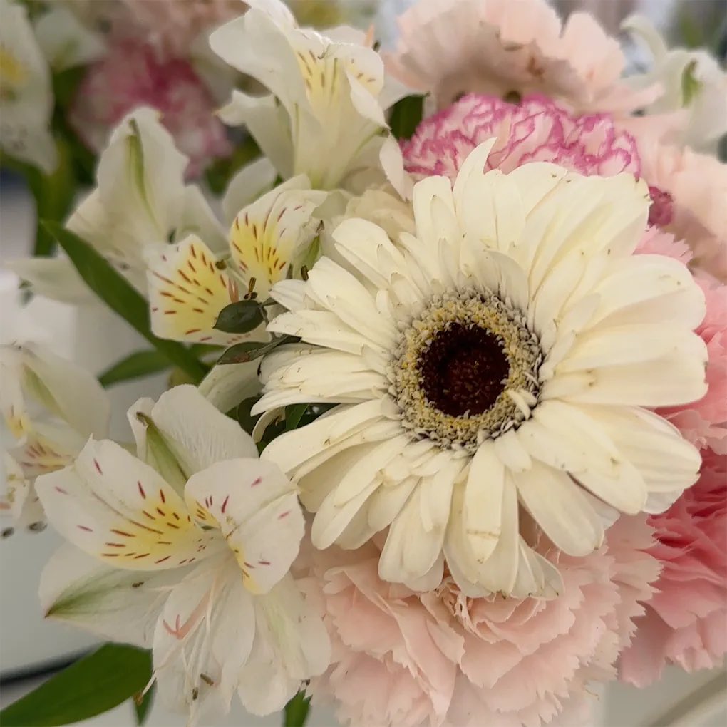 لا اله الا انت سبحانك اني كنت من الظالمين