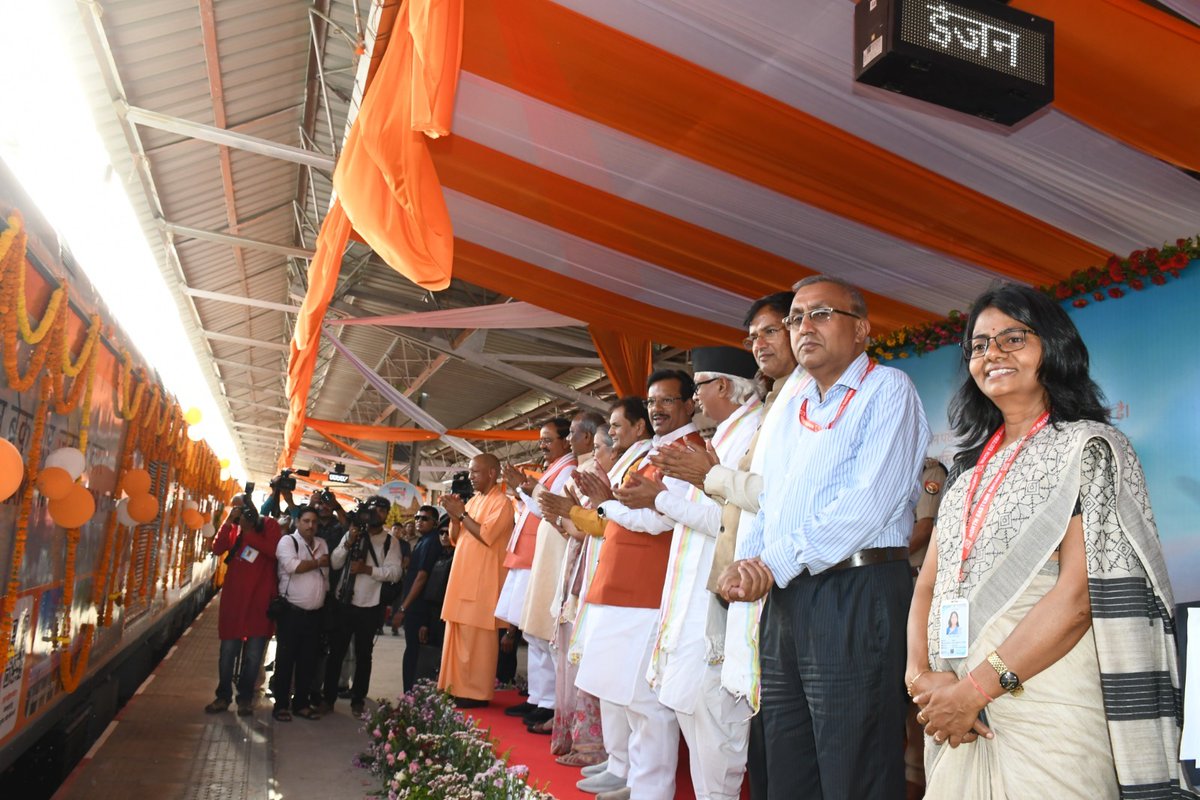 North Eastern Railway tweet media