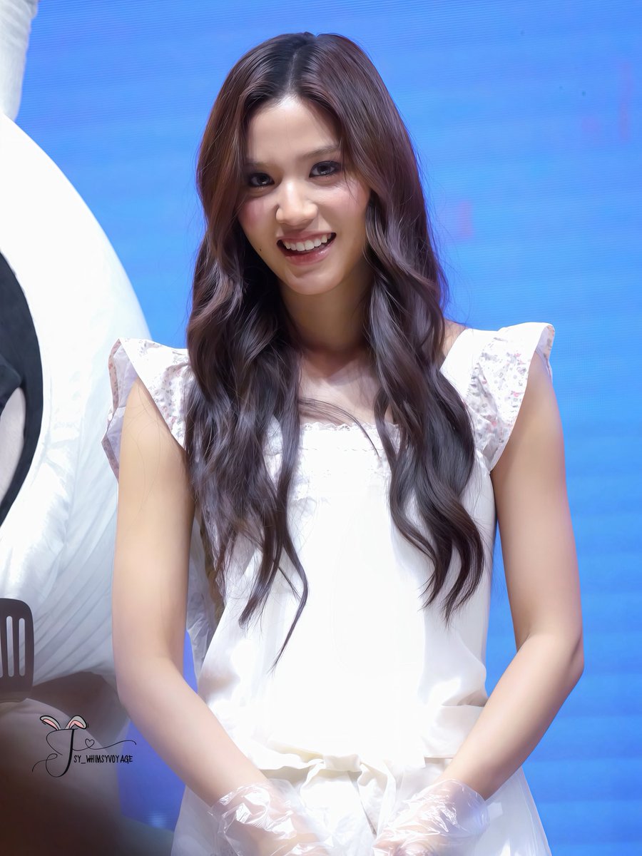 Lhong🦋.....🌻🐇 tweet media