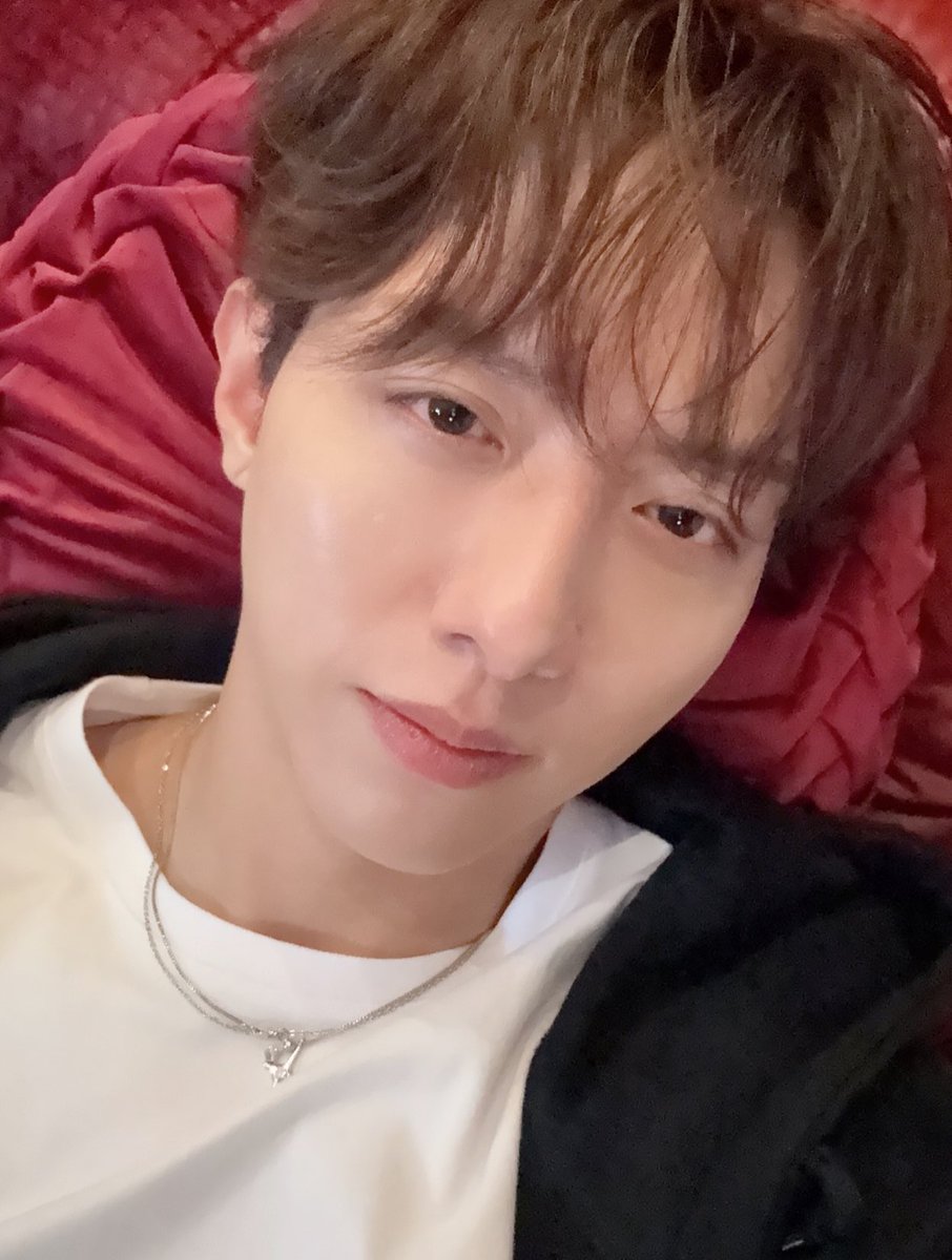 🎀히💖 tweet media