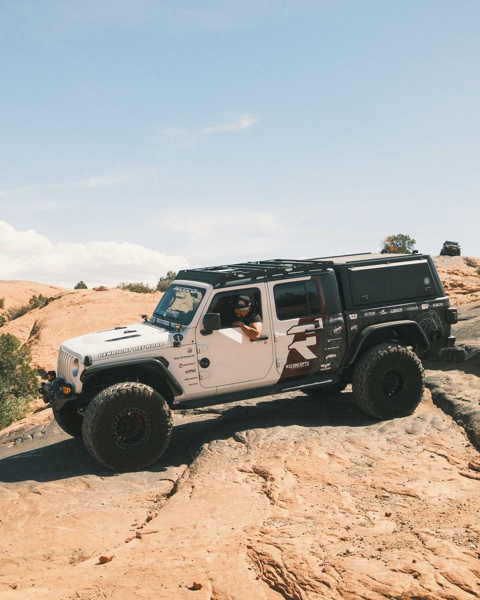 R1Concepts's tweet image. No gimmicks, just parts that do their job. 🙂‍↕️ 

Clean wheels, and real stopping power. 🤓 

#STOPPINGTHEWORLD #R1concepts #teamR1