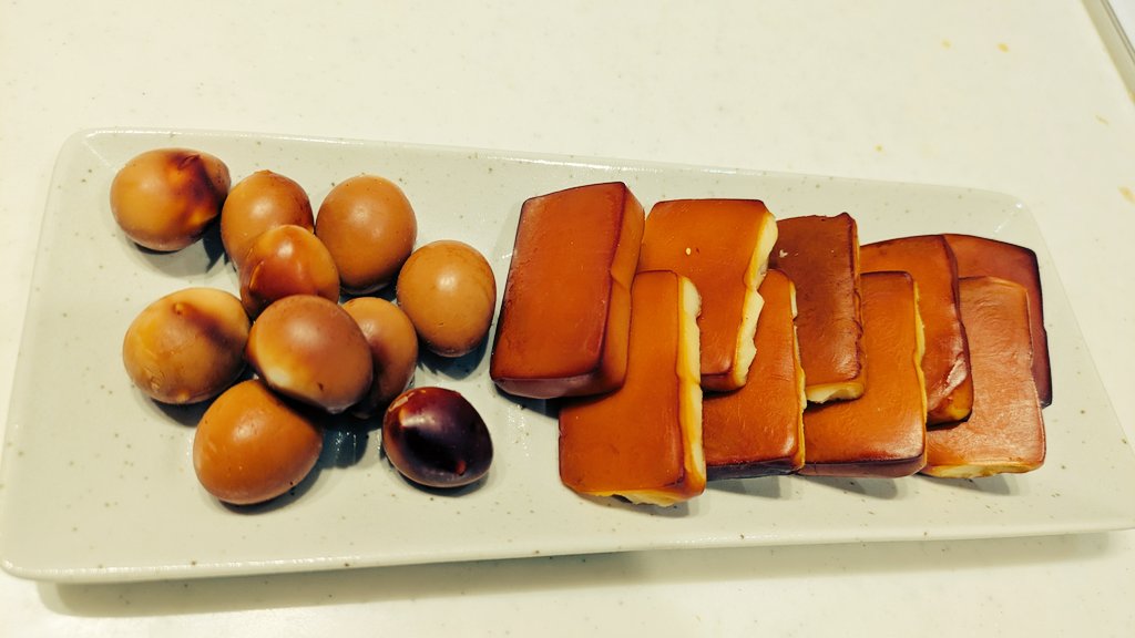 ∠にゃん@6/10愛知 tweet media