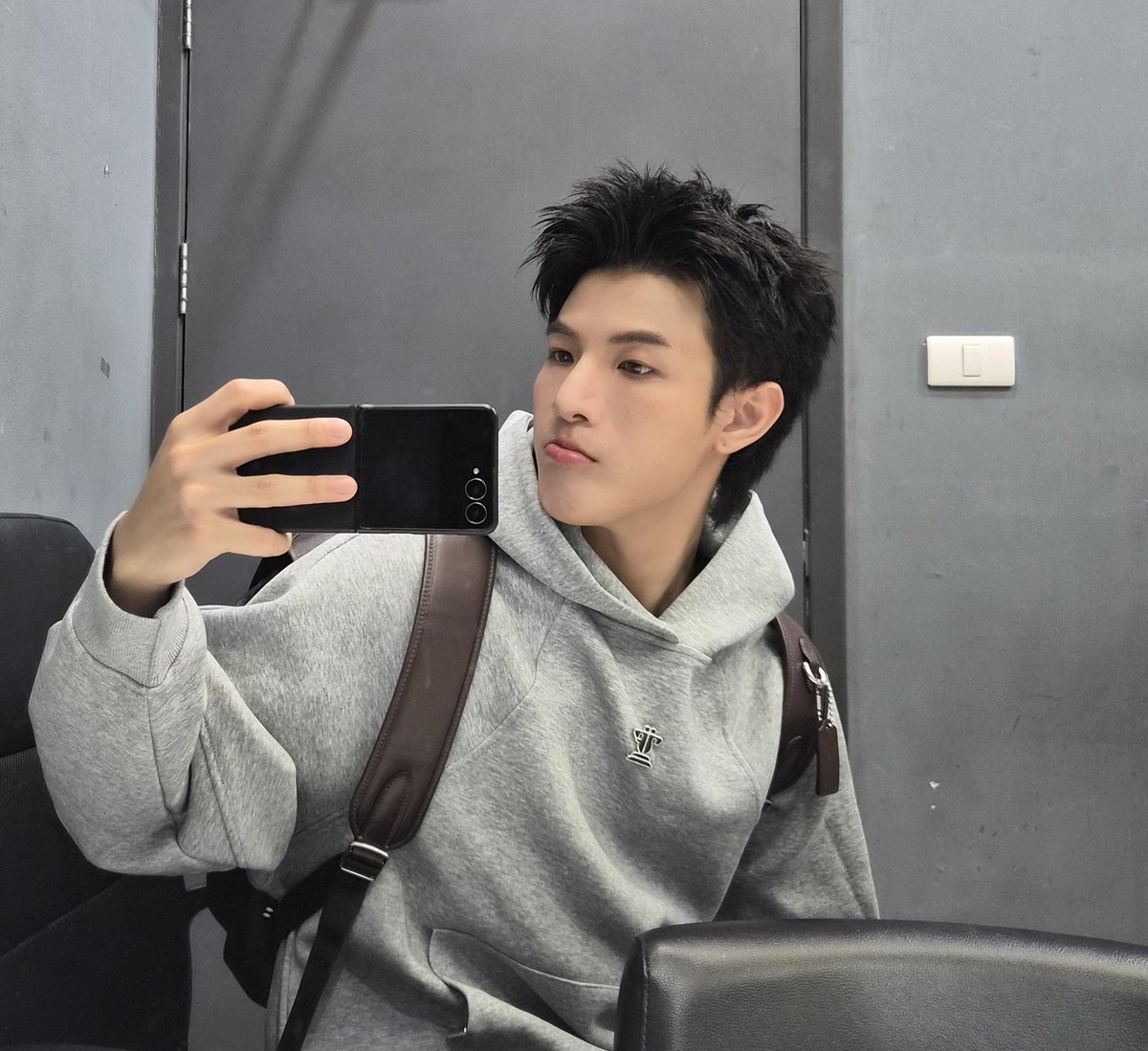 jeewath.vvv tweet media