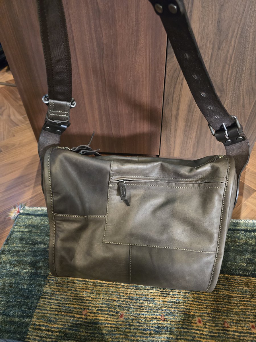 草屋(愛好家)笑 tweet media