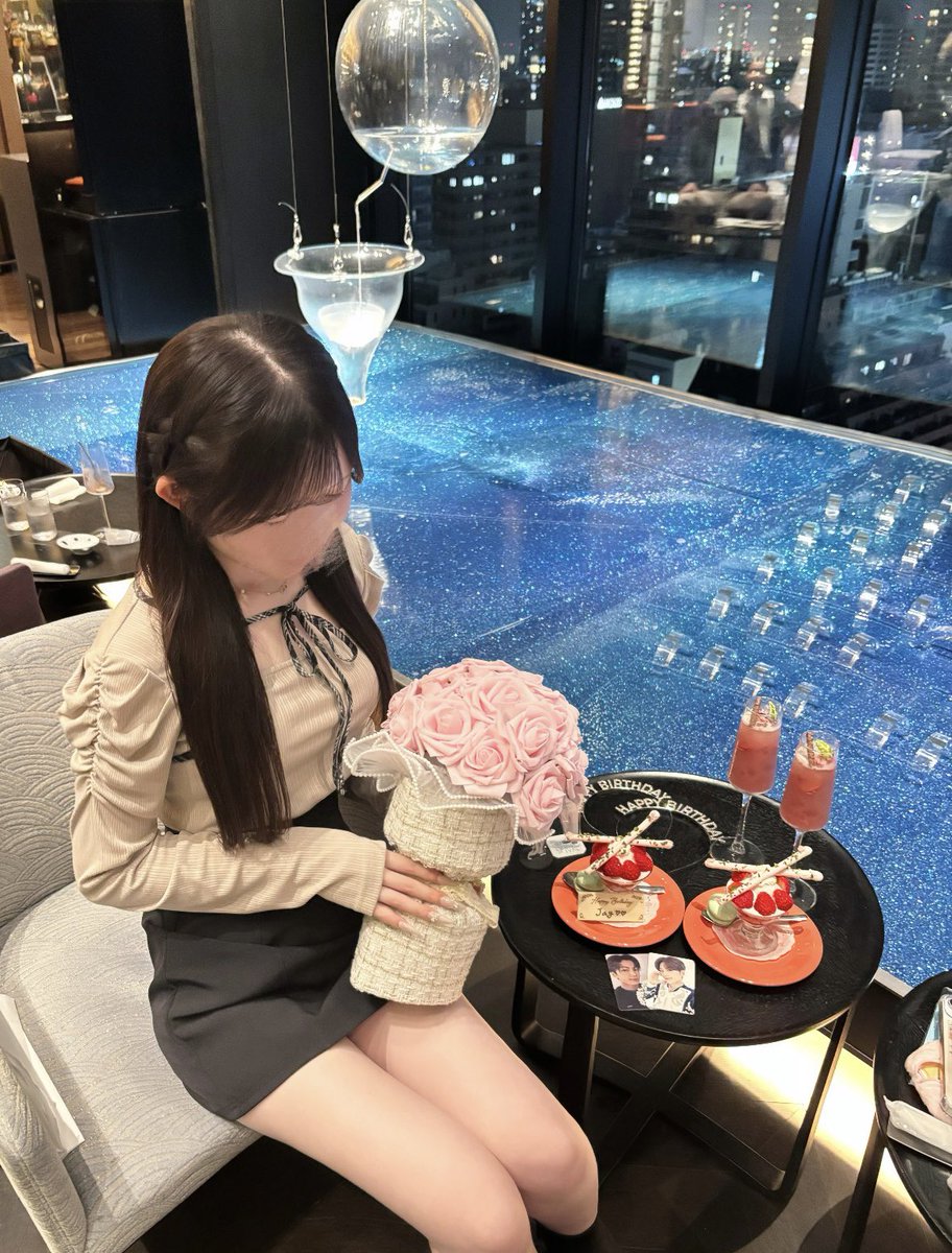 jaynyaaa's tweet photo. ∧ ,,, ∧   ｡ﾟﾟ･｡･ﾟﾟ｡
(⸝⸝> ̫ <⸝⸝)    𝐻𝑎𝑝𝑝𝑦𝑏𝑖𝑟𝑡ℎ𝑑𝑎𝑦 𝐽𝑎𝑦 💕
 / ^  ^ \      ･｡･ﾟ

 #HAPPY_JAY_DAY
#빠지면_끝까지_집념의_쫑냥이_생일
#쫑쫑_걸음마다_좋은일만_가득 https://t.co/JjZw2ZID6R