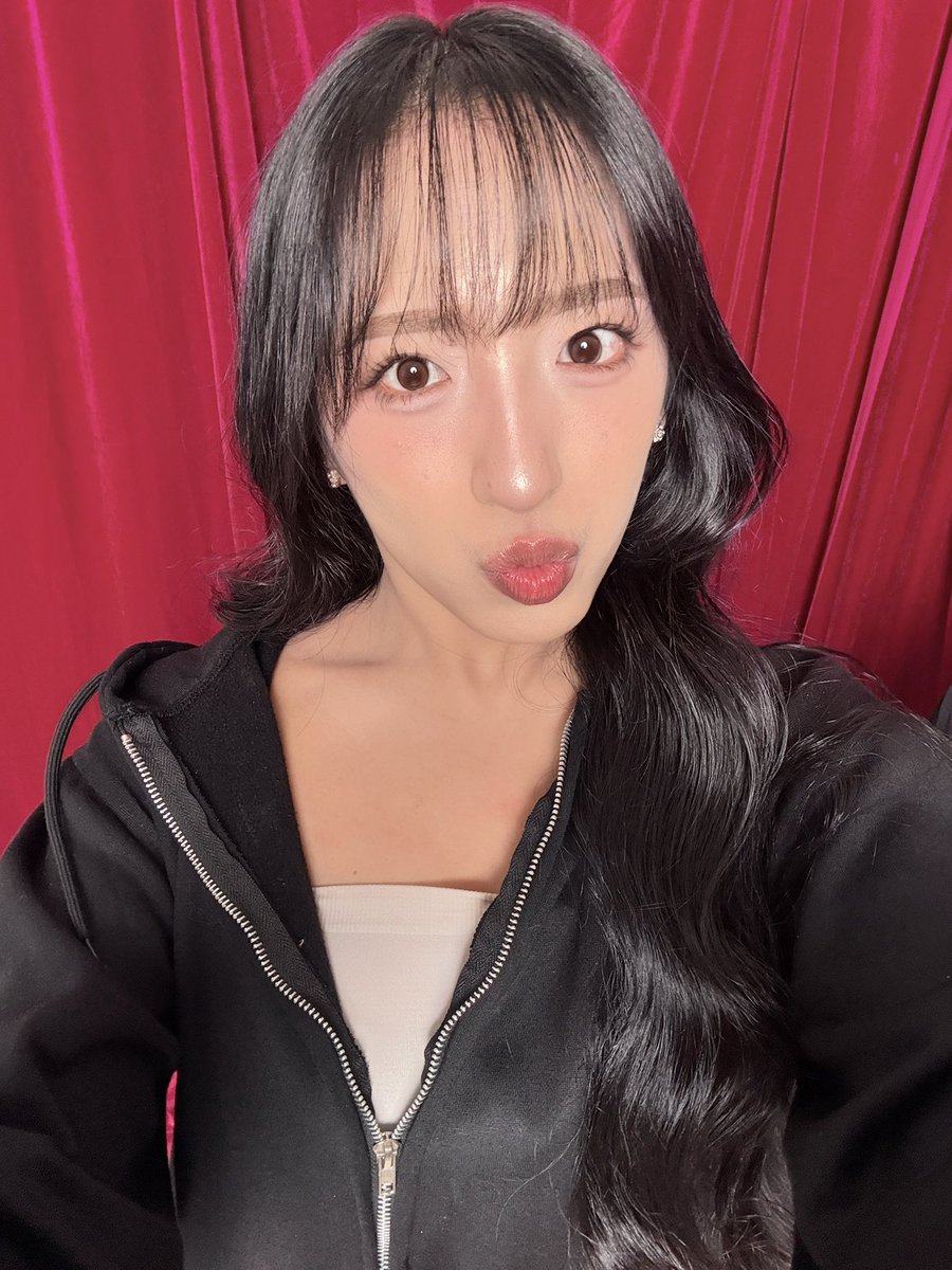 Desy Natalia tweet media