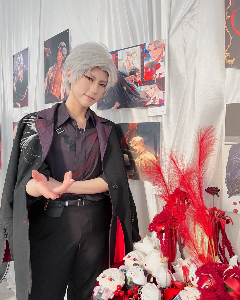 Soireé in Datura Field tweet media