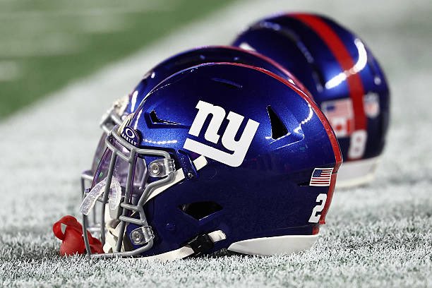 AdamSchefter's tweet image. The Giants are now scheduled to make their 10th and 11th Top-10 picks since 2015, the most in the NFL, per ESPN’s @EpKap.

In the previous 40 drafts combined from 1975-2014, the Giants made 11 Top-10 picks.