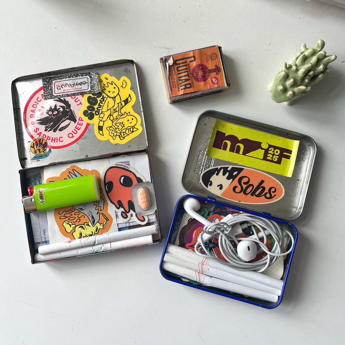 sobsannix's tweet photo. my tins in rotation https://t.co/4kYNyTc6ji